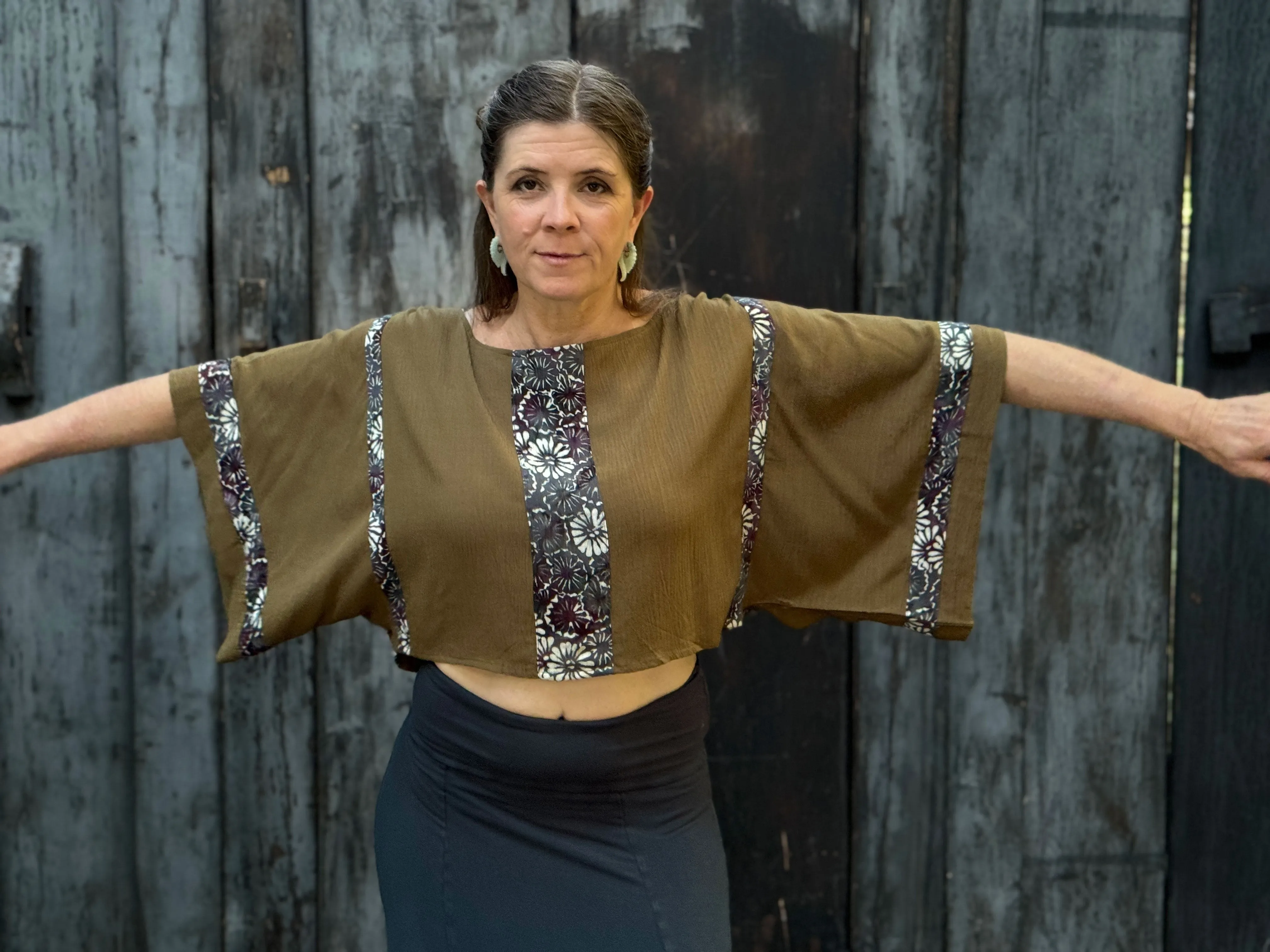 Elegant Shrug - Sage