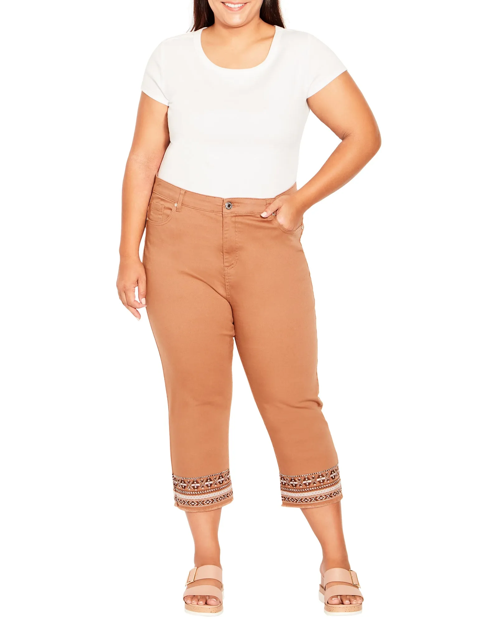 Nicola Crop Jean | Brown