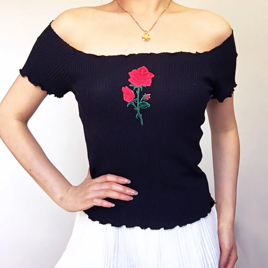 ROSE KNIT RIB OFF SHOULDER TOP