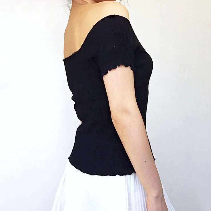 ROSE KNIT RIB OFF SHOULDER TOP