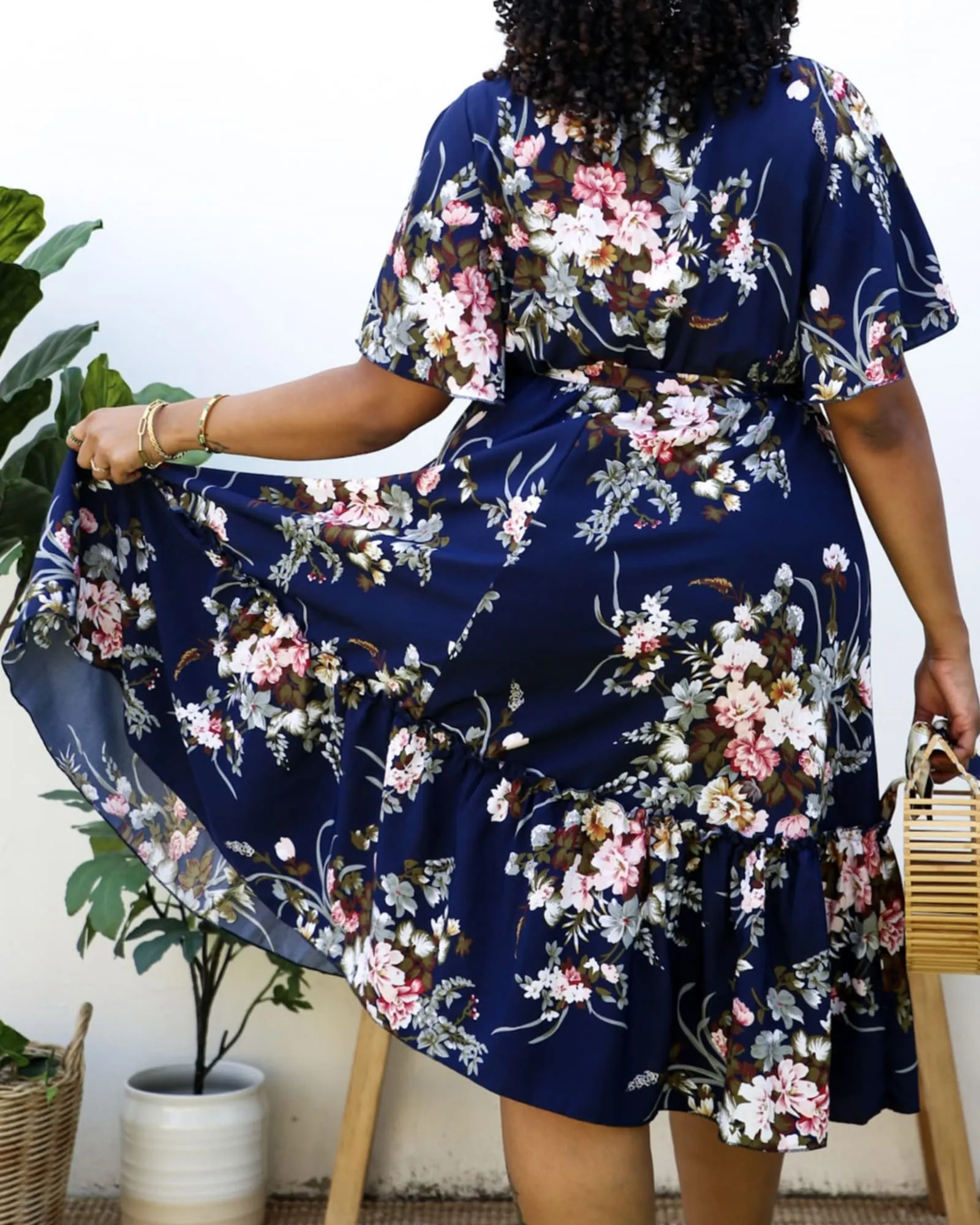 V Neck Floral Print Flowy Navy Maxi Dress | Navy