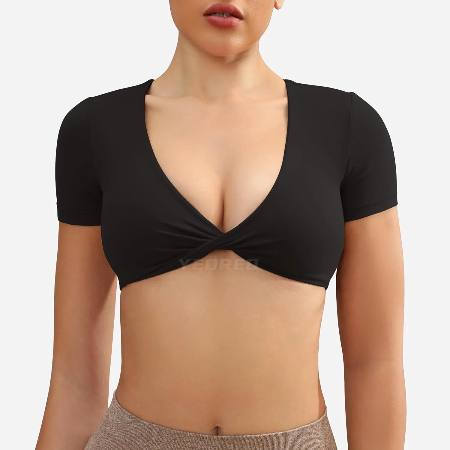 YEOREO Kyla Workout Crop Tops for Women Short Sleeve Twist Front Crop Tank Top Padded Sports Bra Casual Shirts