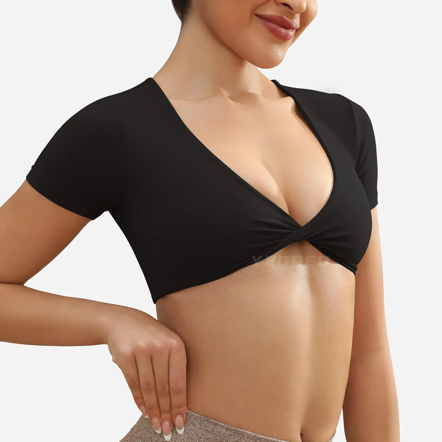 YEOREO Kyla Workout Crop Tops for Women Short Sleeve Twist Front Crop Tank Top Padded Sports Bra Casual Shirts